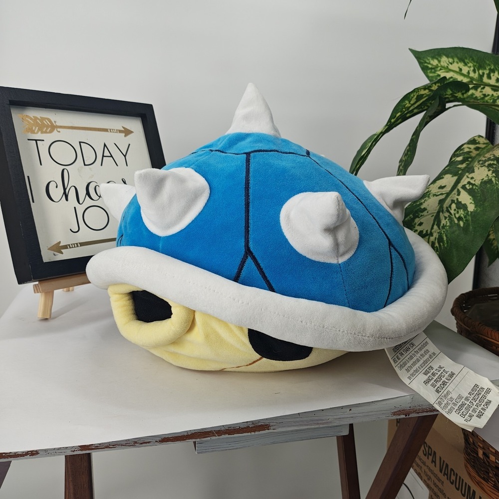 Mario kart decorative pillow blue turtle shell super mario 14" plush Used Gently
